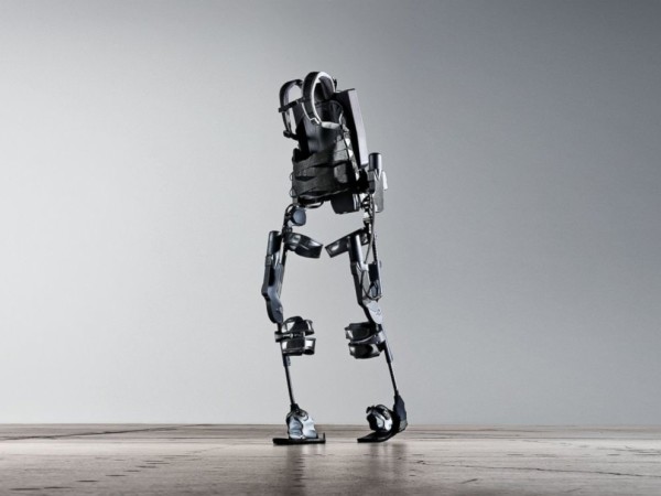 ht_esko_bionics_sr_140501_4x3_992