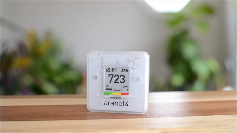 Aranet4 CO2/temp/humidity monitor